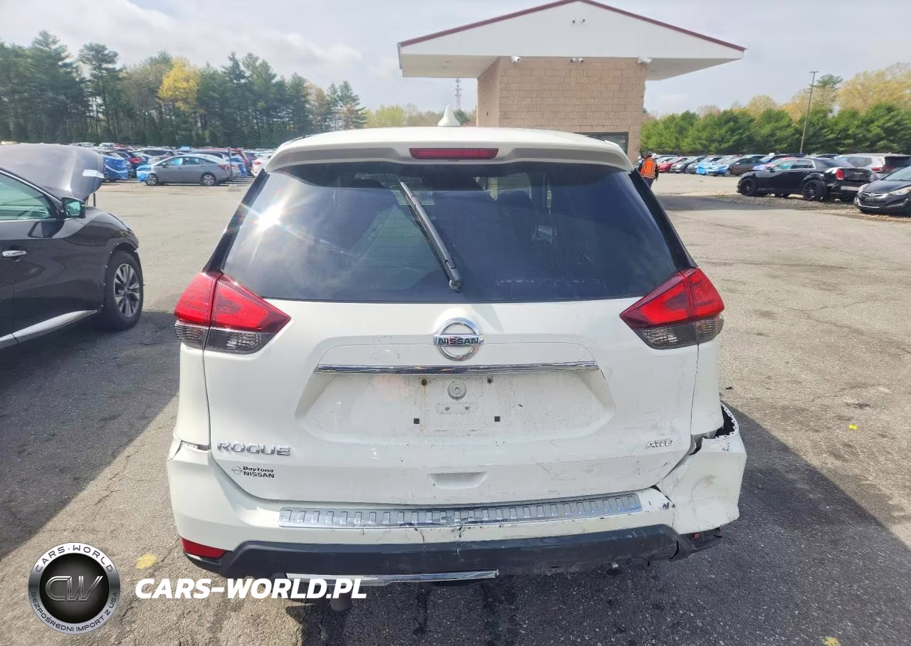 2017 Nissan Rogue S VIN:5N1AT2MV7HC800216 - 6