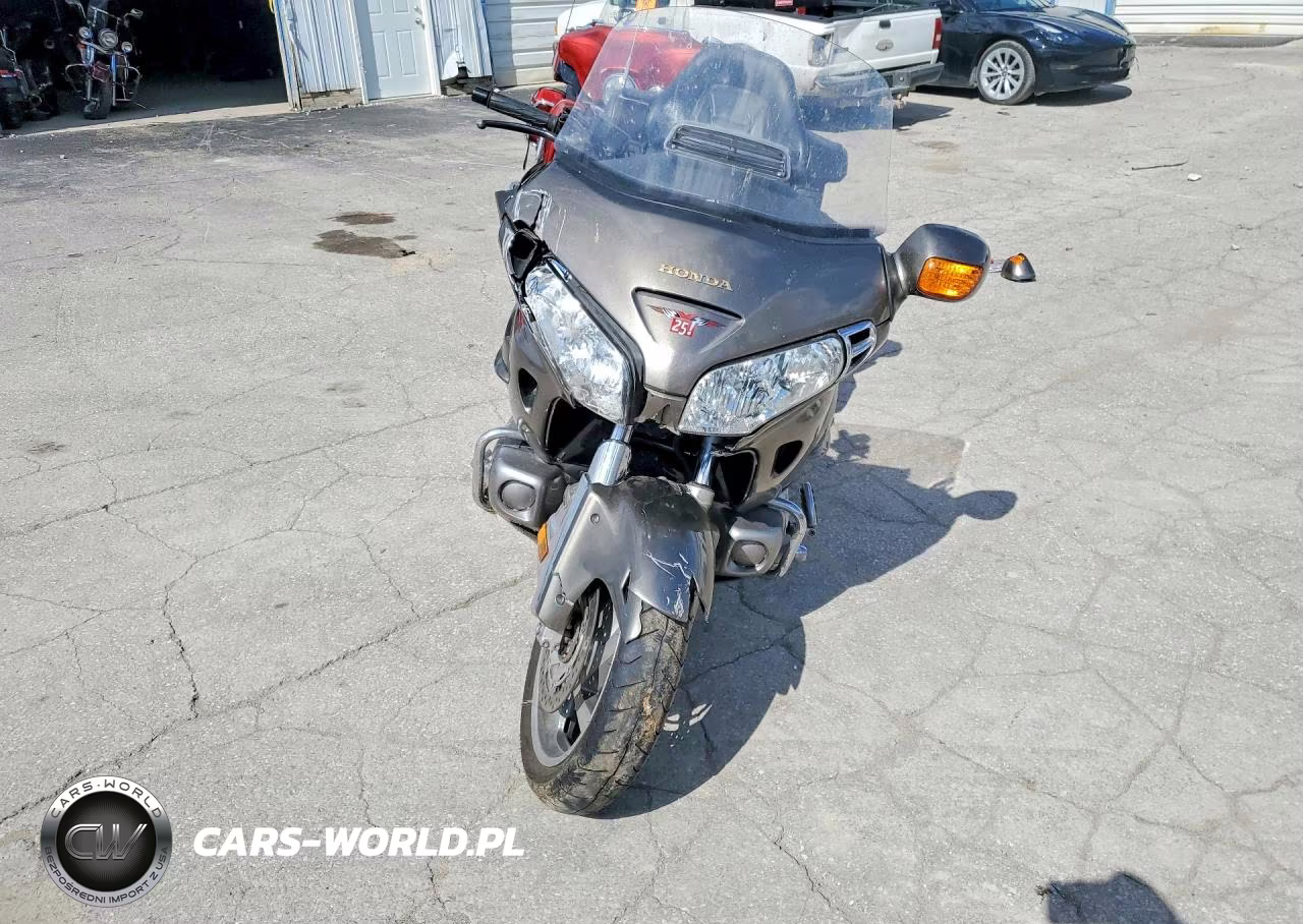 2004 Honda Gl1800 A VIN:1HFSC47474A301113 - 2