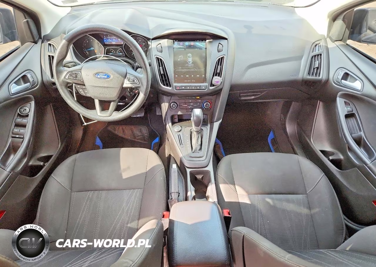 2015 Ford Focus Se VIN:1FADP3F28FL274096 - 8
