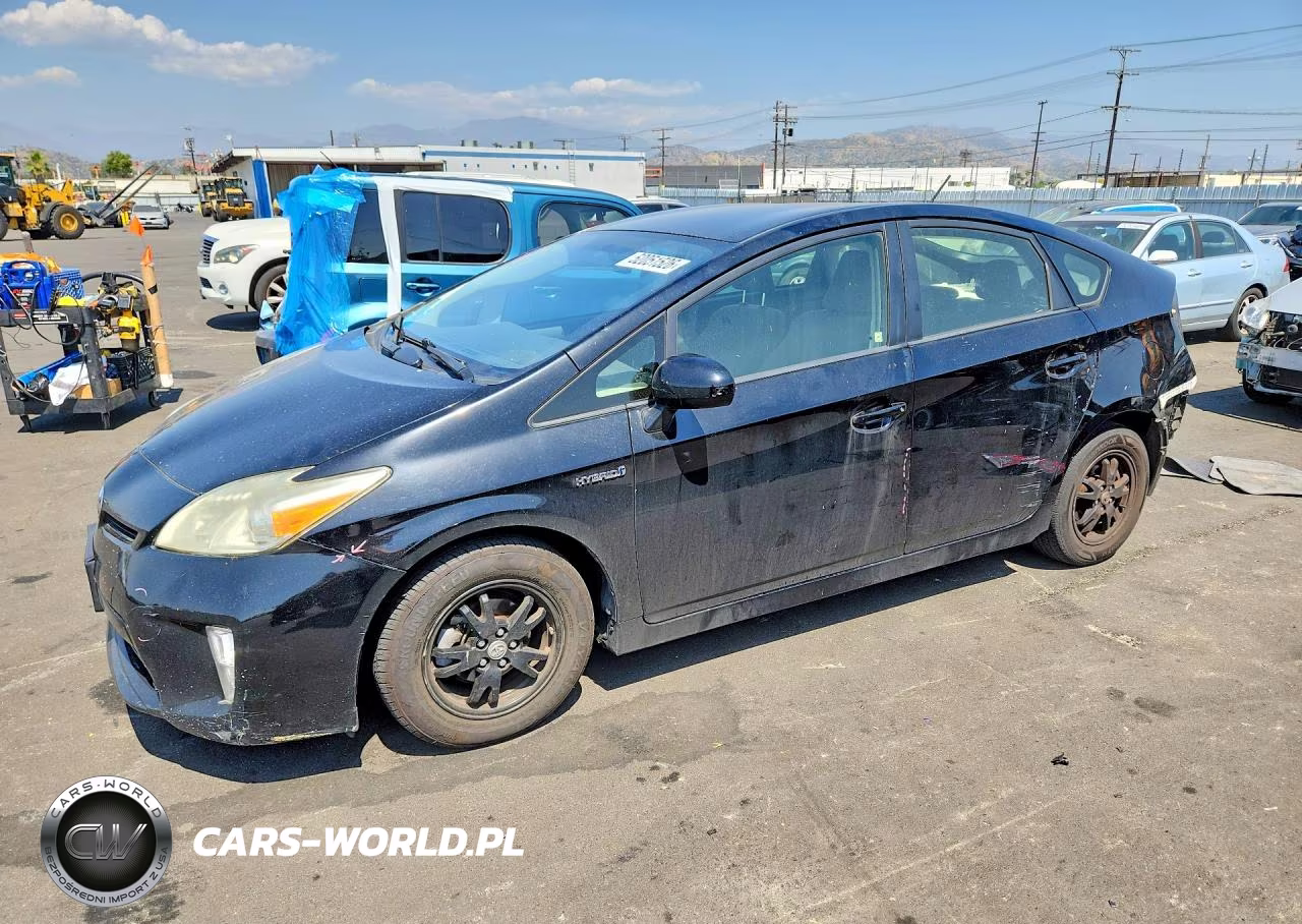 2015 Toyota Prius Three