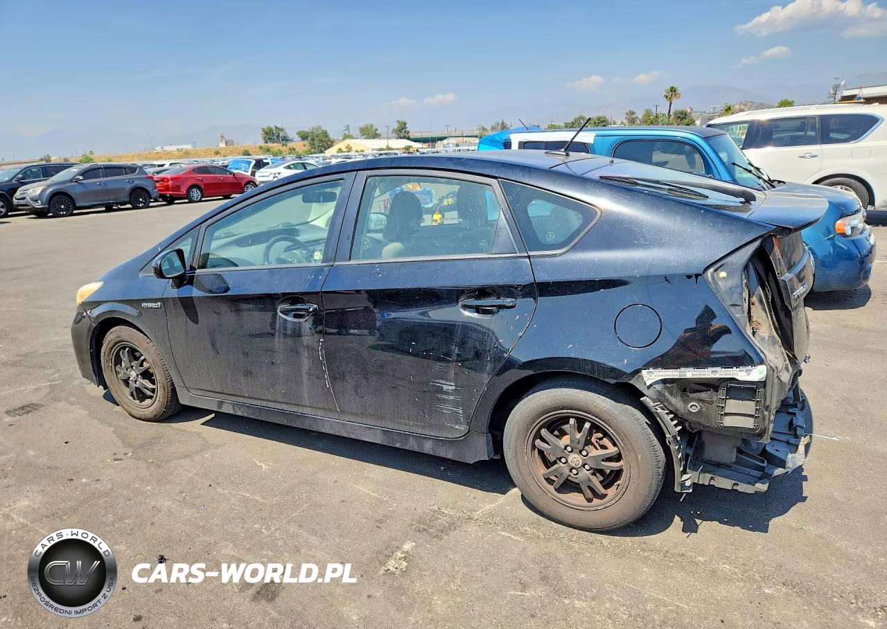 2015 Toyota Prius Three VIN:JTDKN3DU9F1993204 - 2