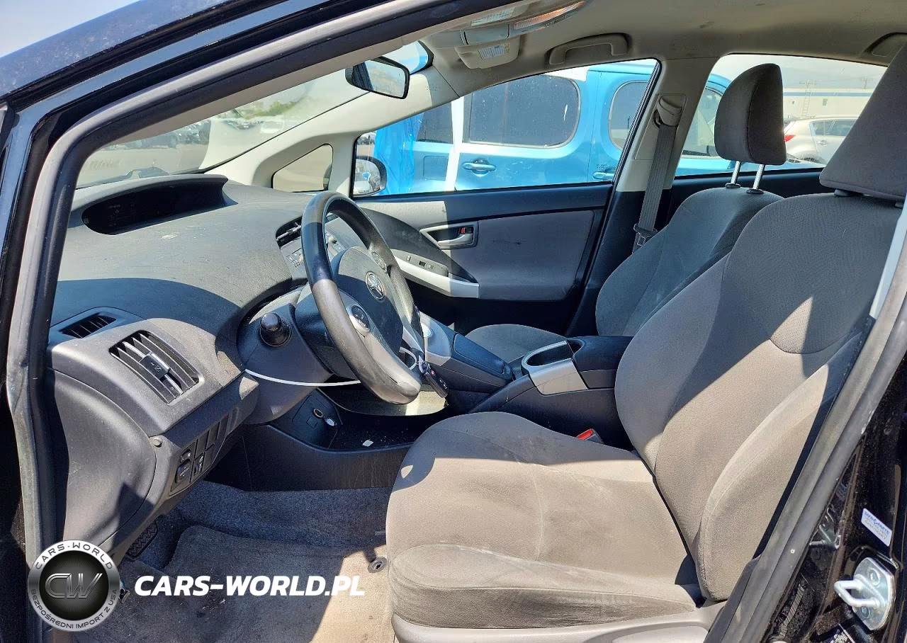 2015 Toyota Prius Three VIN:JTDKN3DU9F1993204 - 7
