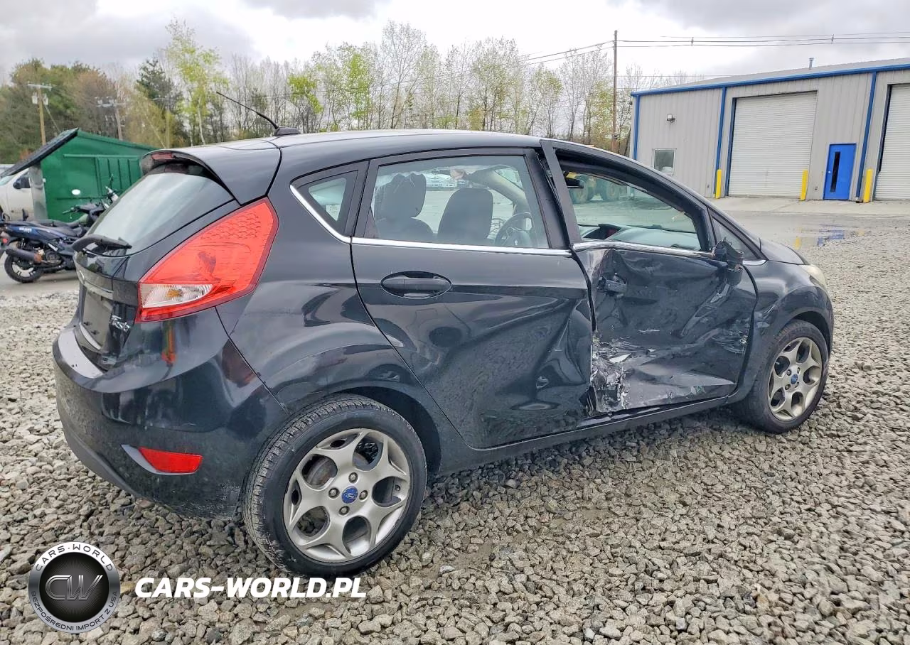 2011 Ford Fiesta VIN:3FADP4FJ5BM124260 - 3