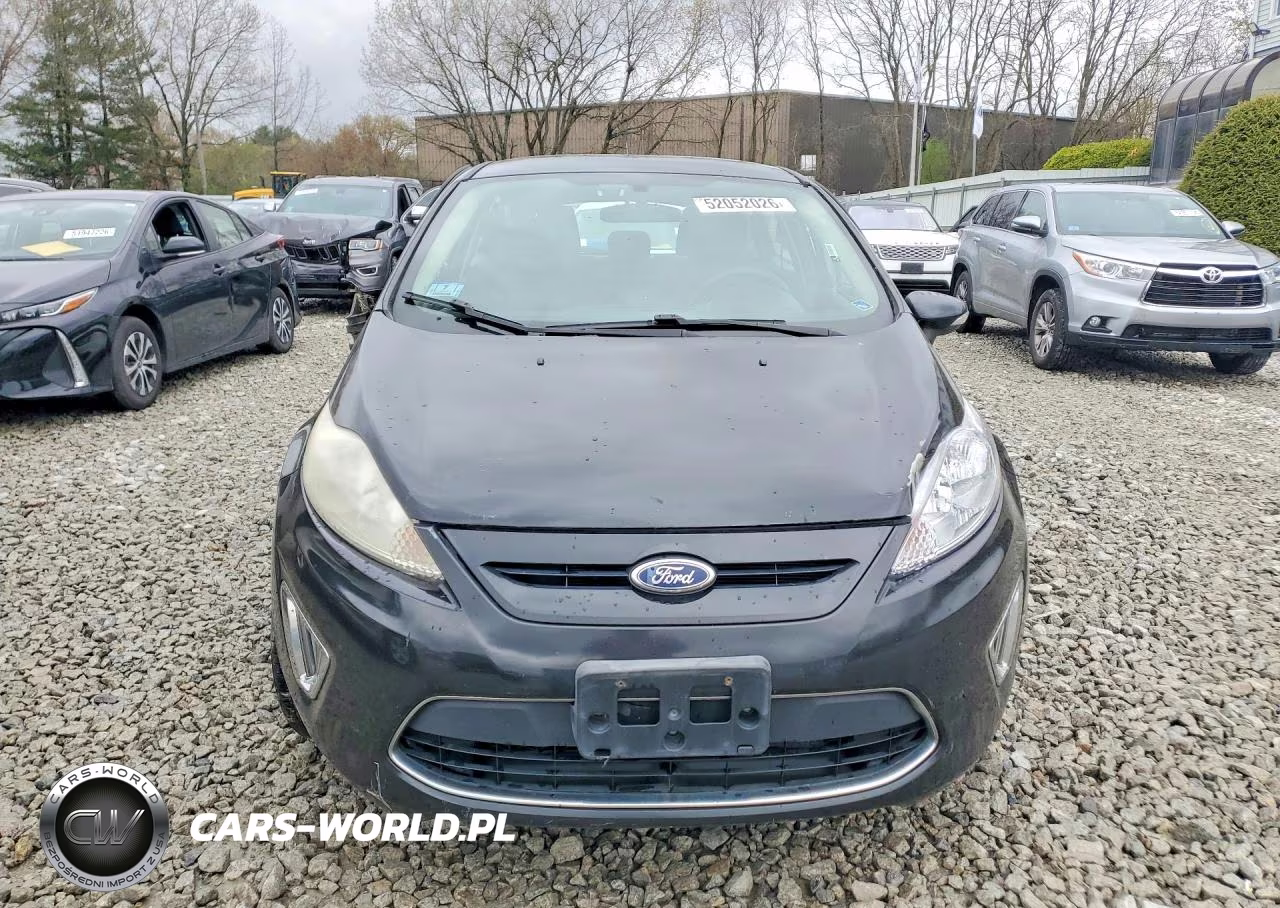 2011 Ford Fiesta VIN:3FADP4FJ5BM124260 - 5