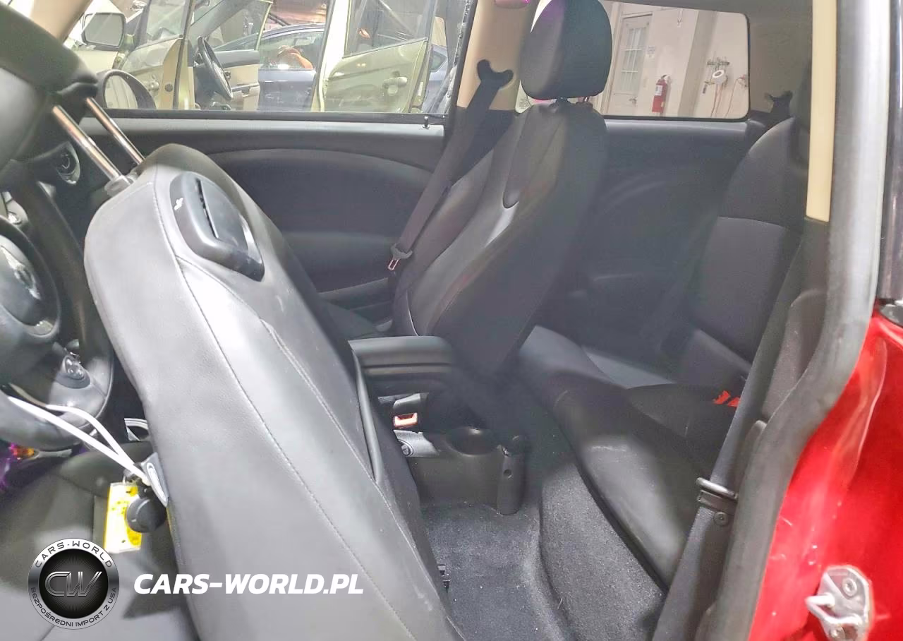 2013 Mini Cooper VIN:WMWSU3C53DT683013 - 10