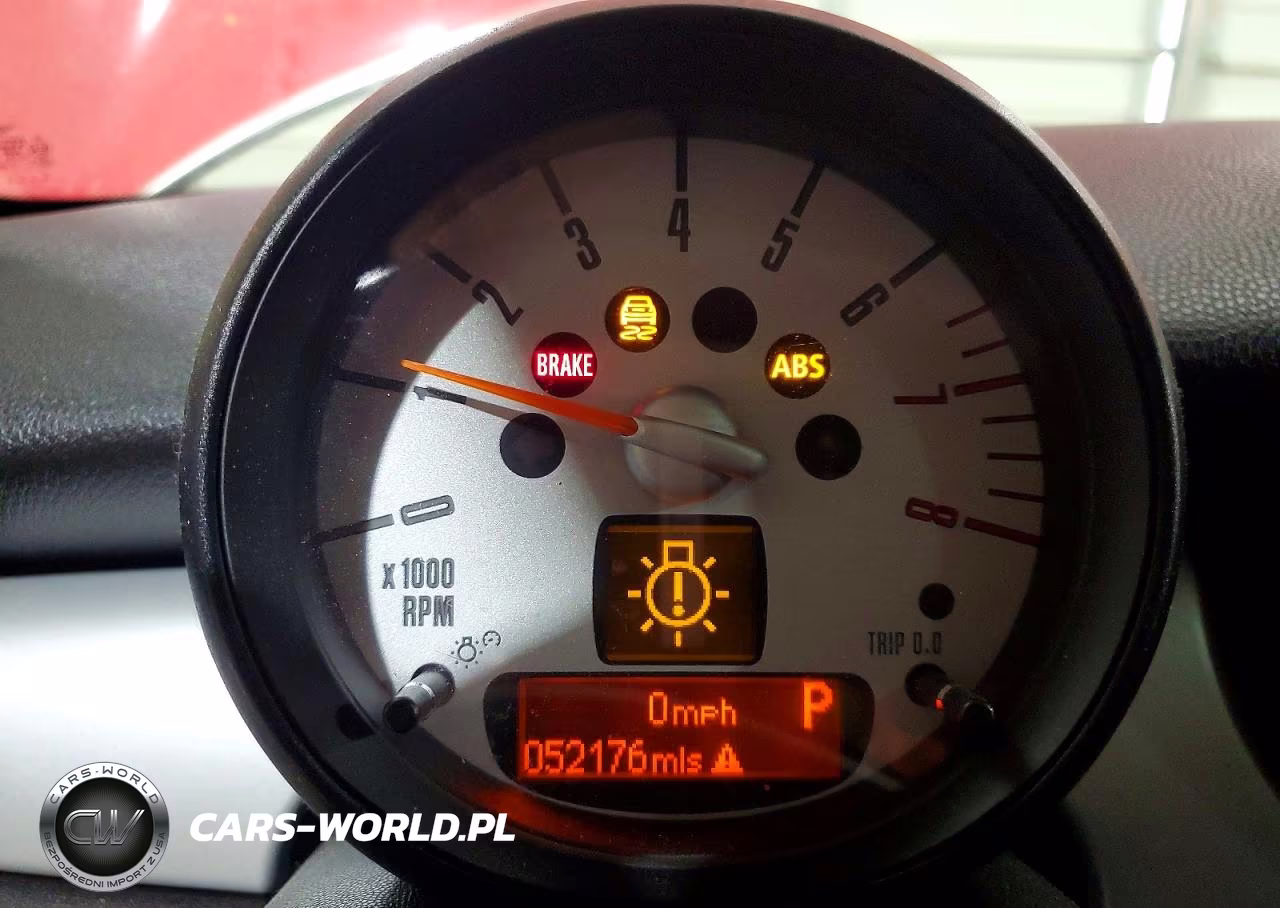 2013 Mini Cooper VIN:WMWSU3C53DT683013 - 9