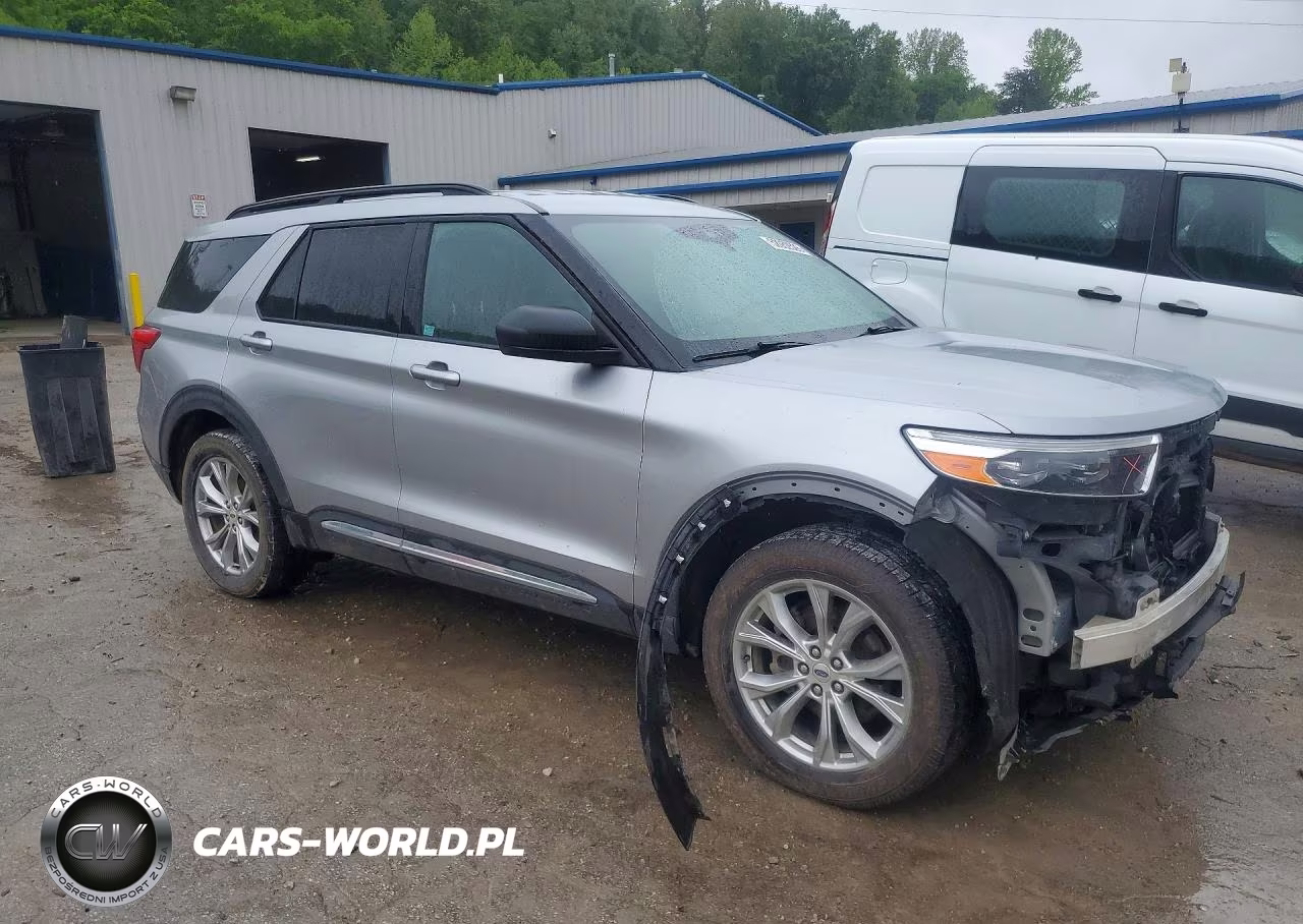 2020 Ford Explorer Xlt VIN:1FMSK8DHXLGB49833 - 4