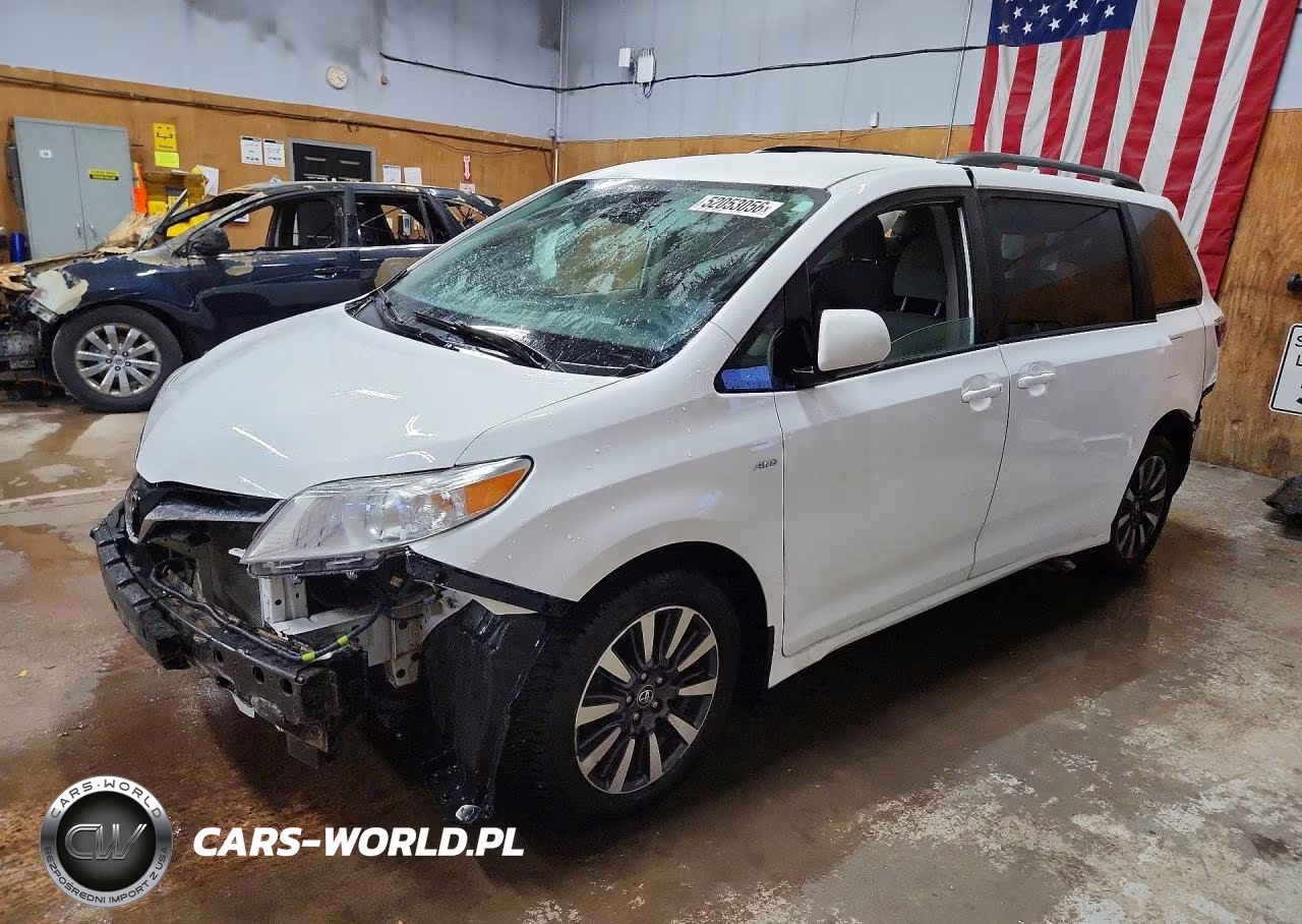 2020 Toyota Sienna Le