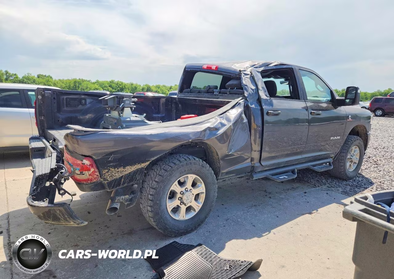 2023 Ram 2500 Big Horn VIN:3C6UR5DL2PG638188 - 3
