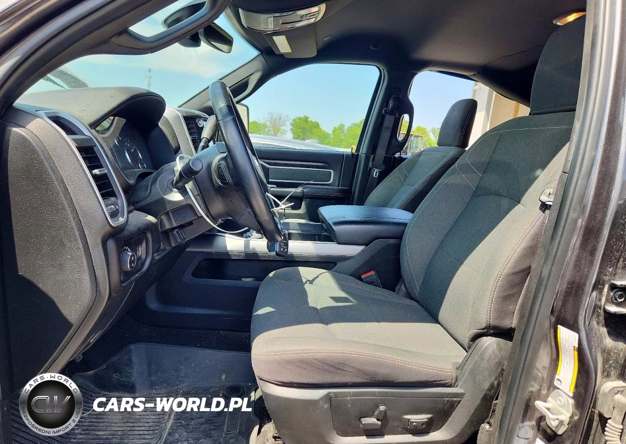 2023 Ram 2500 Big Horn VIN:3C6UR5DL2PG638188 - 7