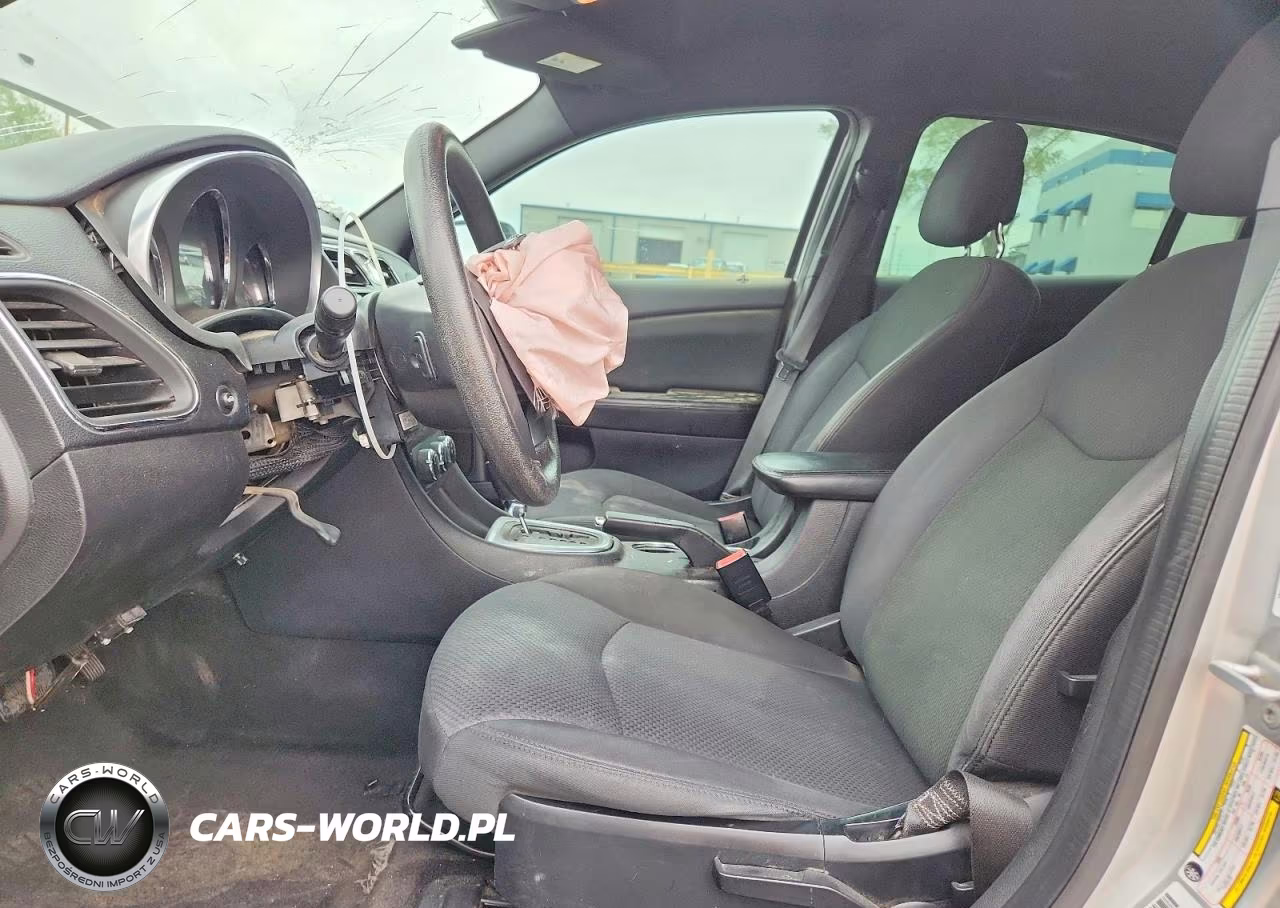 2012 Chrysler 200 Lx VIN:1C3CCBAB5CN209973 - 7