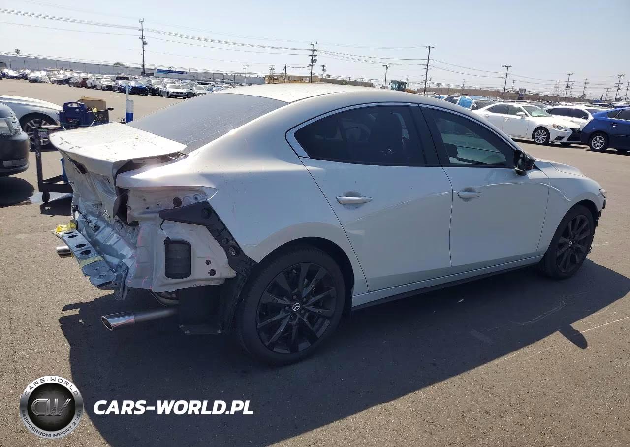 2025 Mazda 3 Select Sport VIN:JM1BPABM7S1782224 - 3