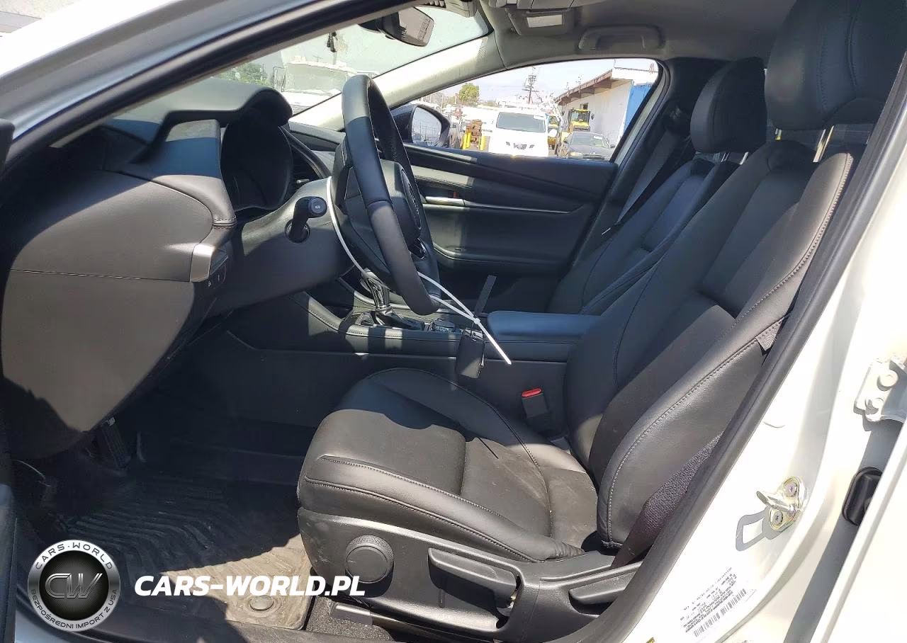 2025 Mazda 3 Select Sport VIN:JM1BPABM7S1782224 - 7