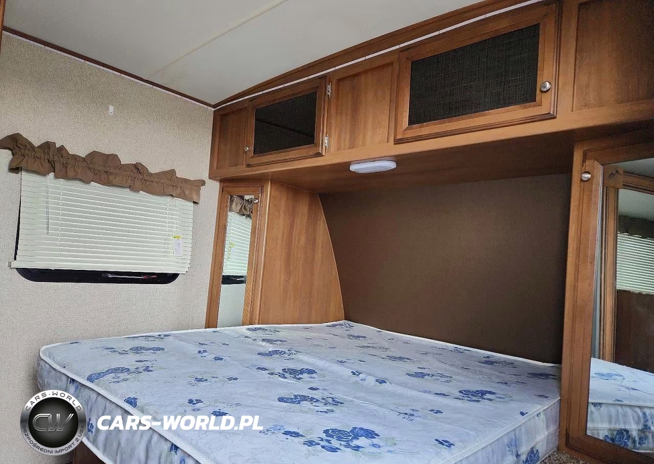 2017 Forester River Recreational Vehicle (Rv) VIN:5ZT2CXHCXHA010286 - 5