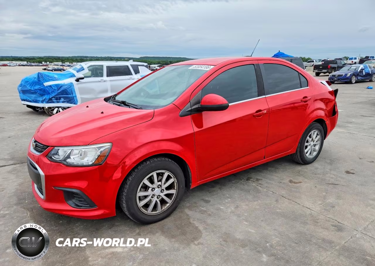 2019 Chevrolet Sonic Lt – zdjęcie 1 z 12