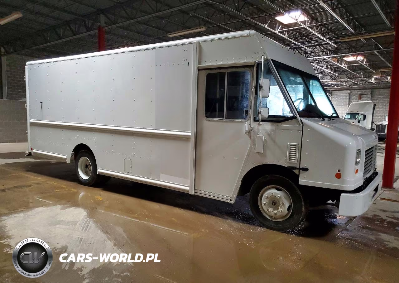 2018 Freightliner Mt45 Chassis Delivery Truck VIN:4UZAAPFD8JCJZ6690 - 4