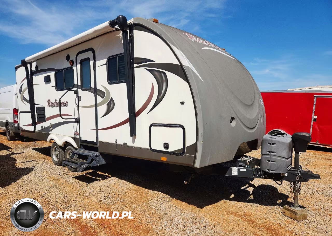 2014 Cruiser Radiance Camper