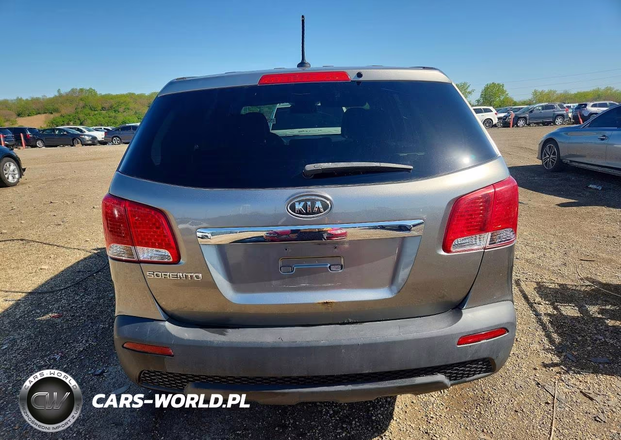 2011 Kia Sorento Lx VIN:5XYKT3A10BG070412 - 6