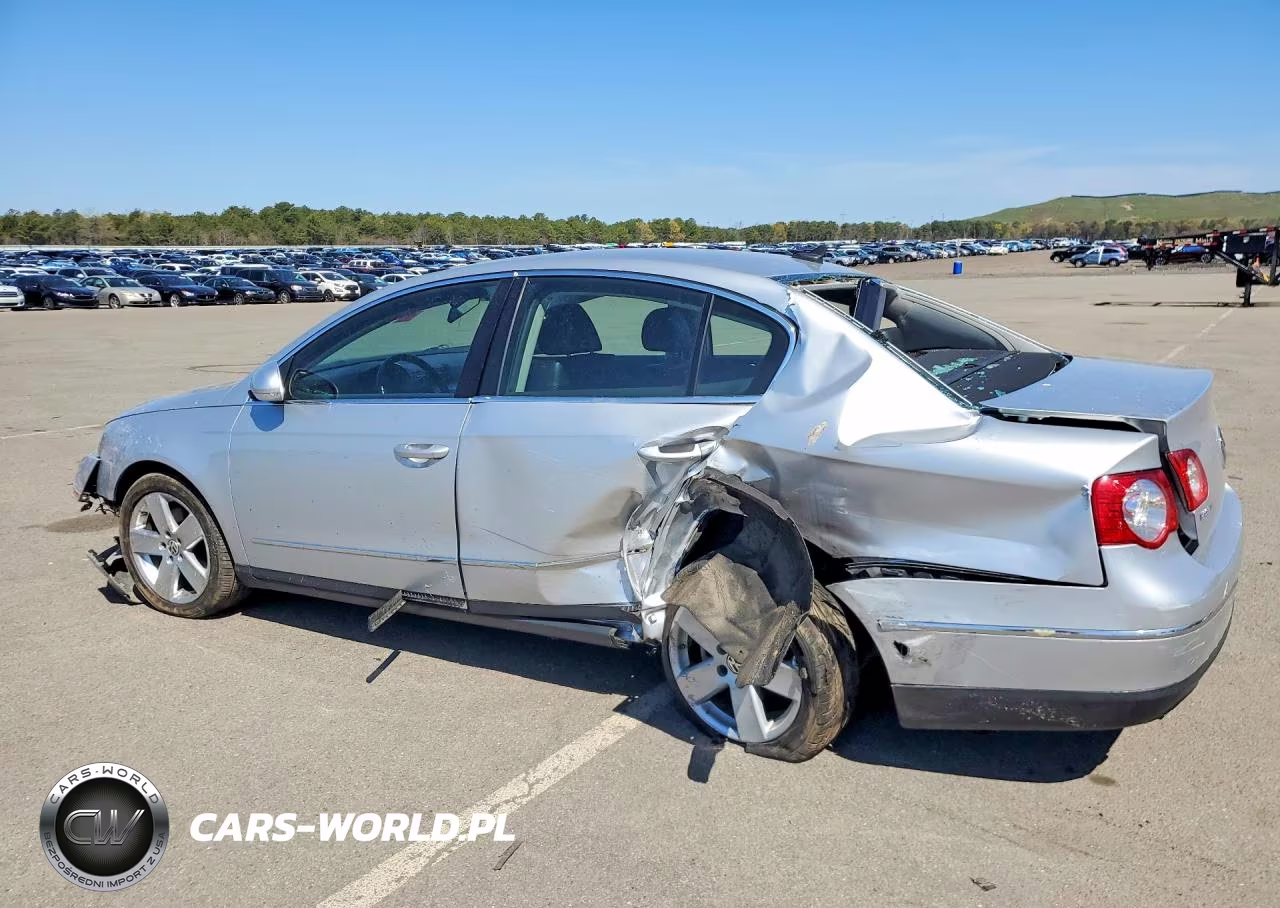 2008 Volkswagen Passat Komfort VIN:WVWAK73C68E252198 - 2