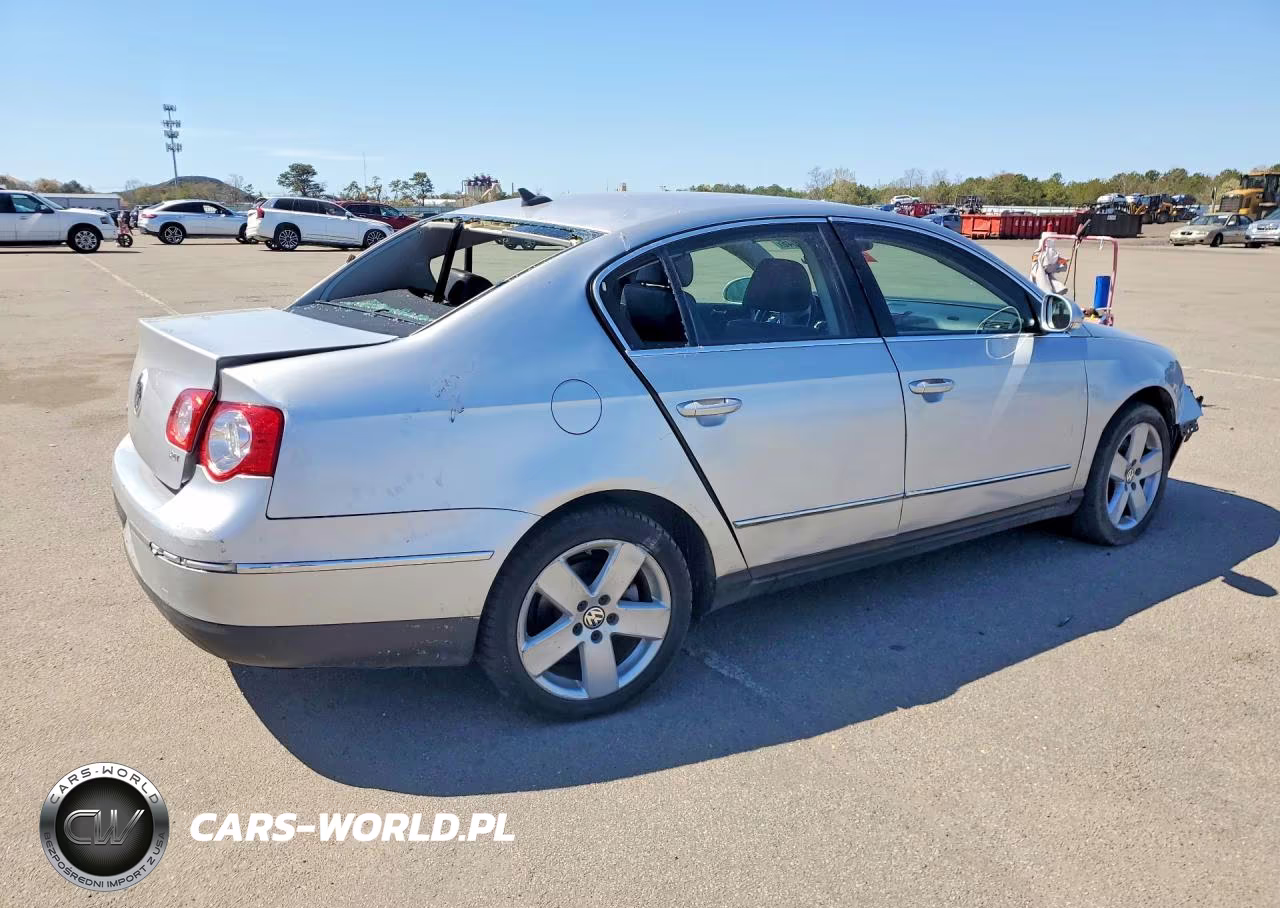 2008 Volkswagen Passat Komfort VIN:WVWAK73C68E252198 - 3
