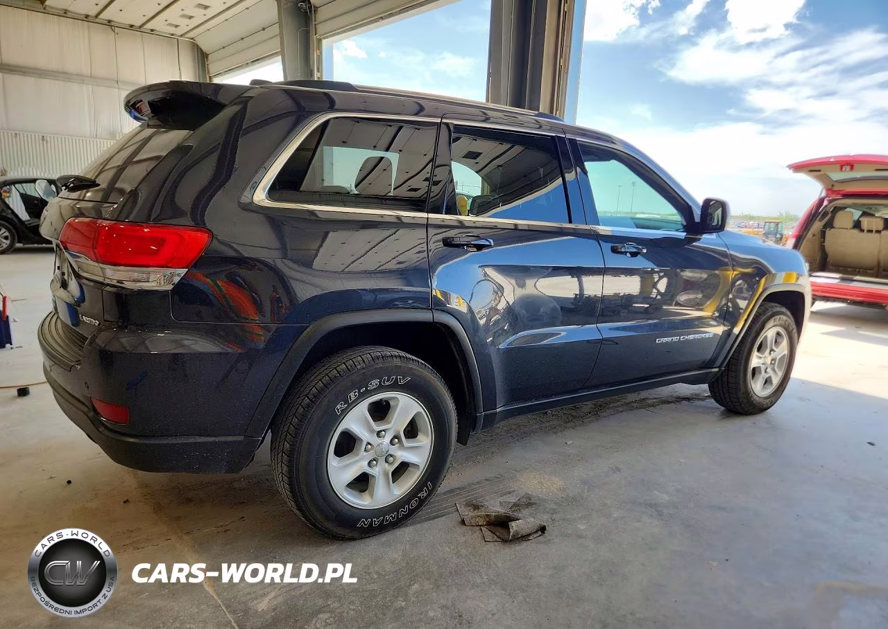 2016 Jeep Grand Cherokee Laredo VIN:1C4RJFAG8GC378725 - 3