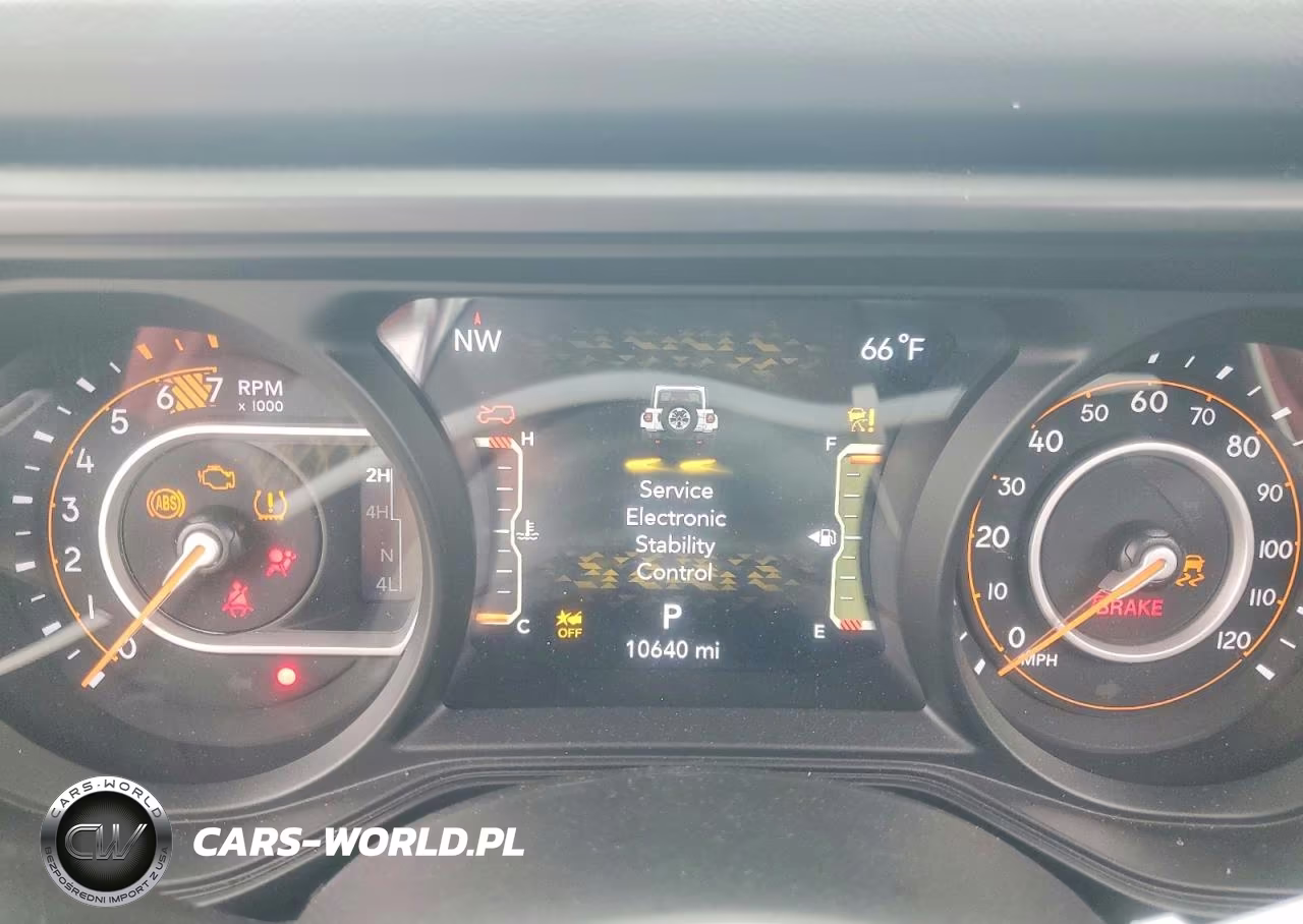 2024 Jeep Wrangler Sahara VIN:1C4PJXEG7RW332232 - 9