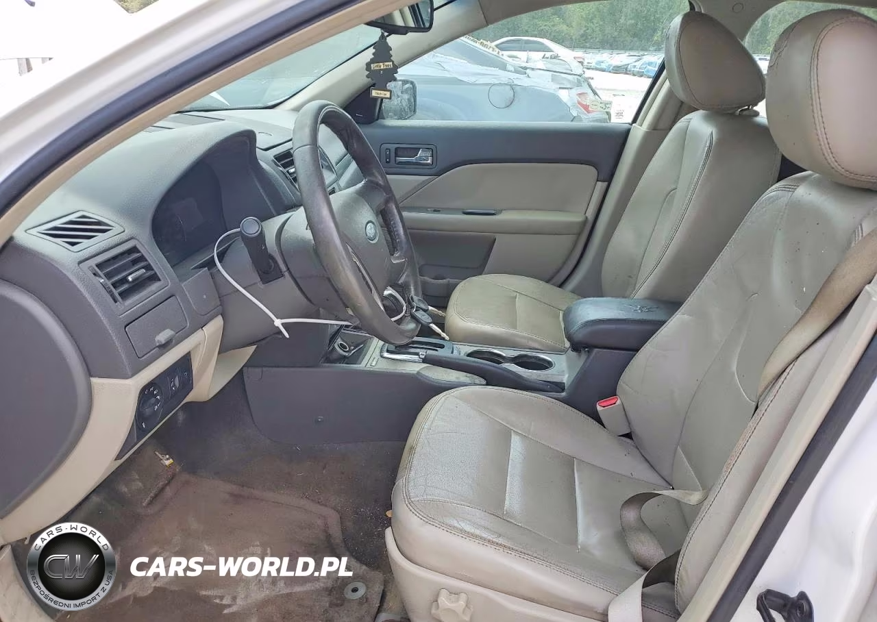 2010 Ford Fusion Hybrid VIN:3FADP0L37AR359856 - 7