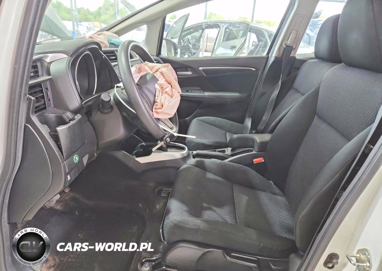 2019 Honda Fit Lx VIN:3HGGK5H4XKM717245 - 7