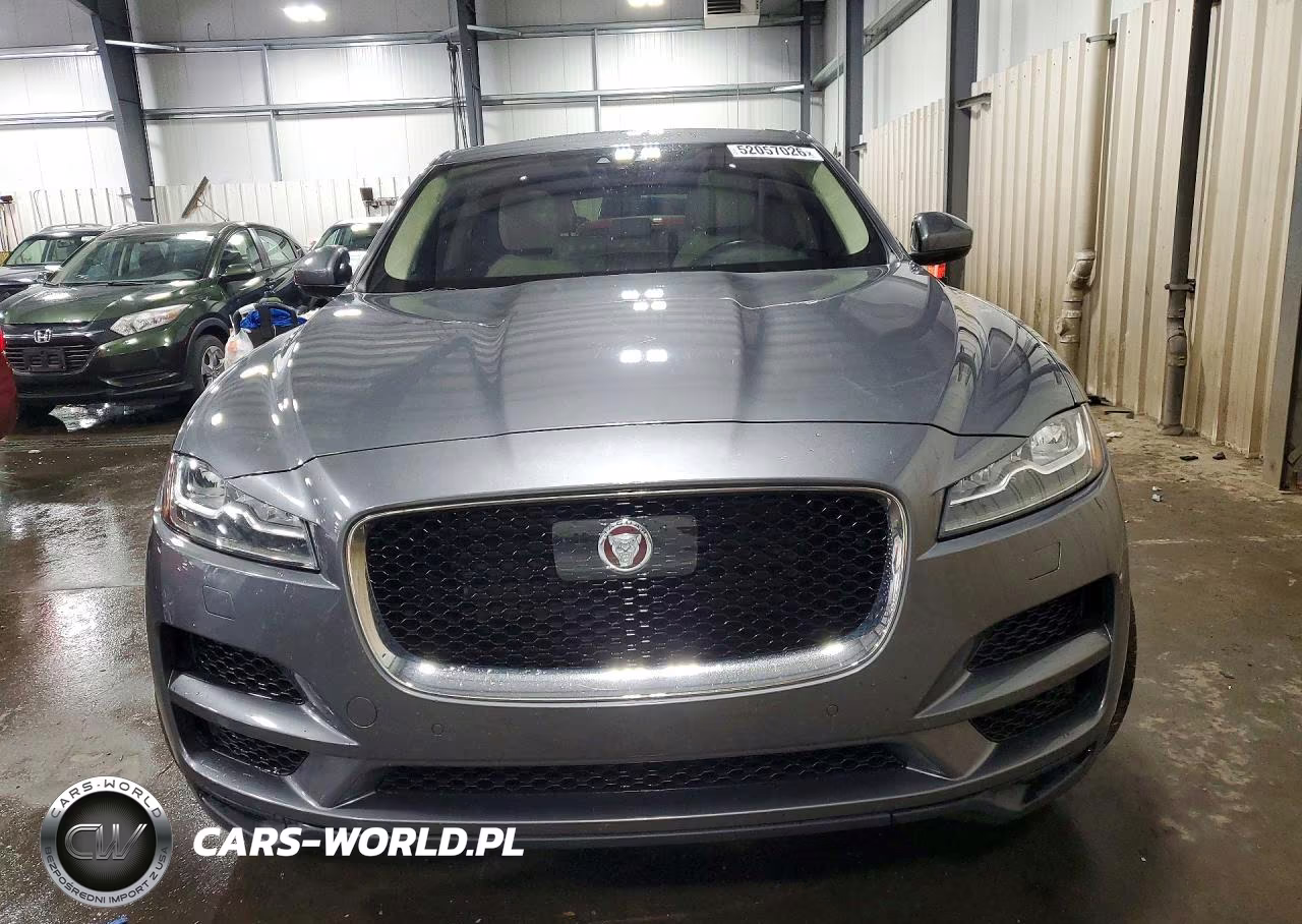 2019 Jaguar F-Pace Prestige VIN:SADCK2GX6KA600920 - 5