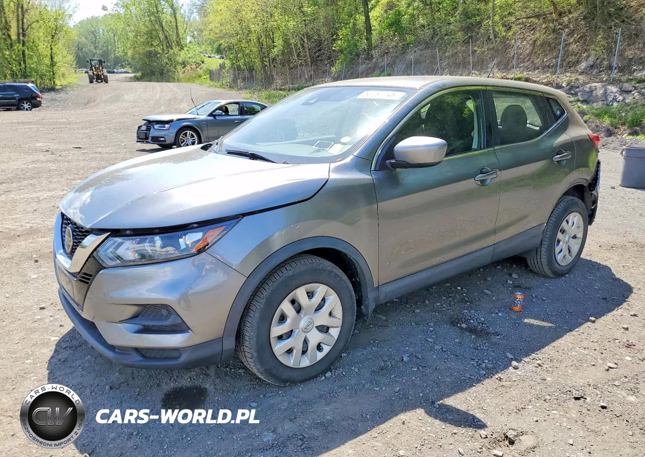 2020 Nissan Rogue Sport S