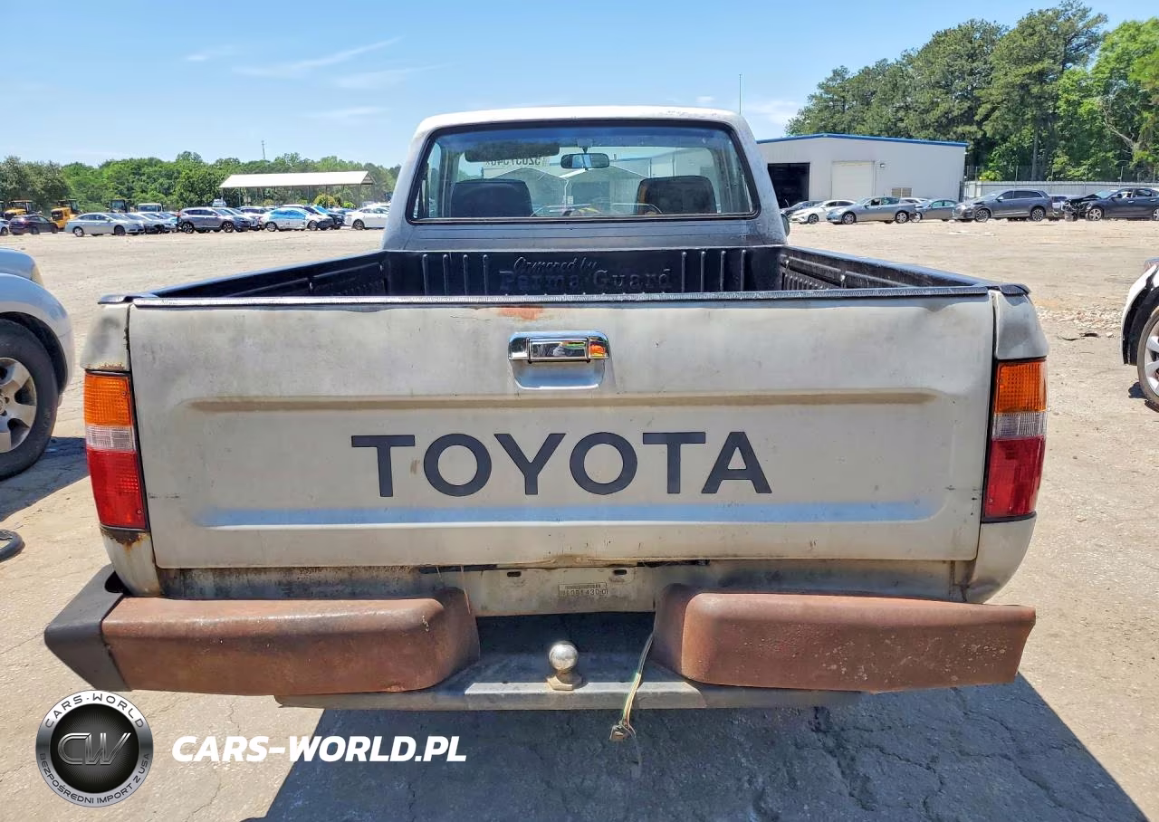 1989 Toyota Pickup Deluxe VIN:JT4RN81P0K0019007 - 6
