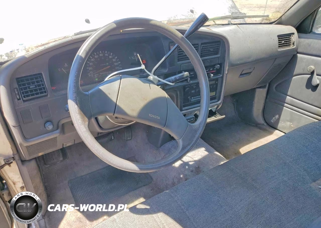 1989 Toyota Pickup Deluxe VIN:JT4RN81P0K0019007 - 8