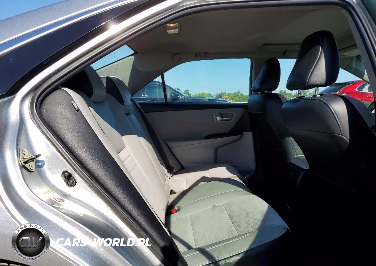 2015 Toyota Camry Xse VIN:4T1BF1FK9FU915691 - 10