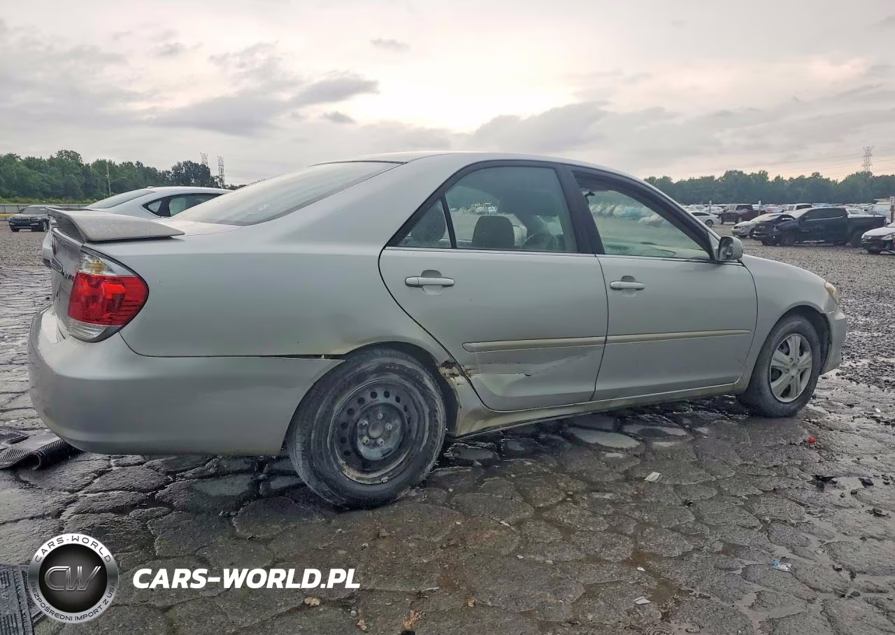 2005 Toyota Camry Le VIN:4T1BE32KX5U424906 - 3