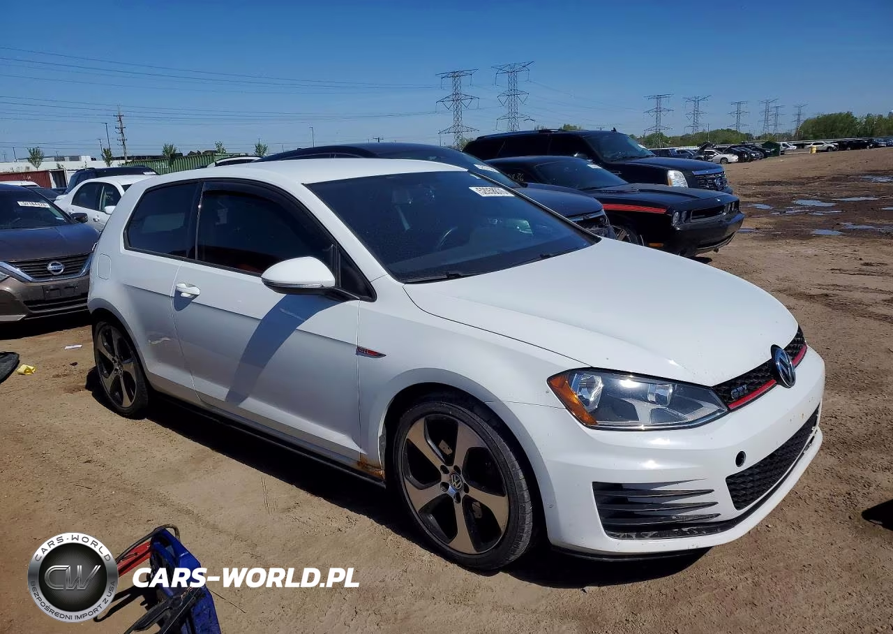 2015 Volkswagen Gti VIN:3VWYT7AU5FM081617 - 4
