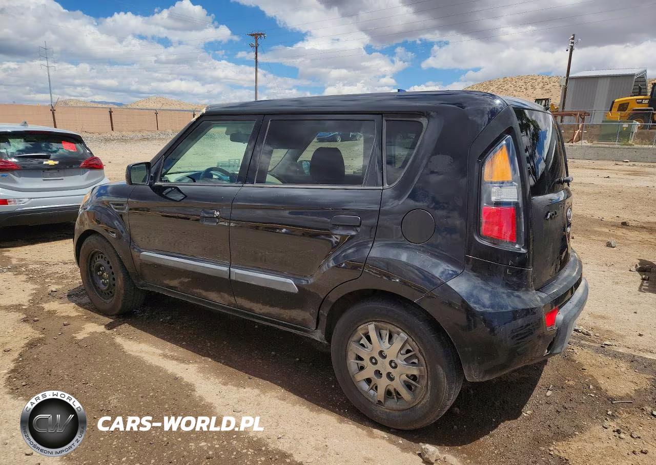 2010 Kia Soul + VIN:KNDJT2A20A7069738 - 2