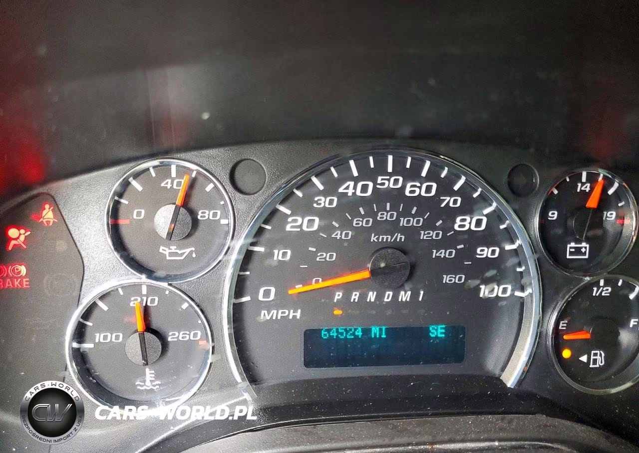 2018 Chevrolet Express G2500 VIN:1GCWGBFP3J1242329 - 9