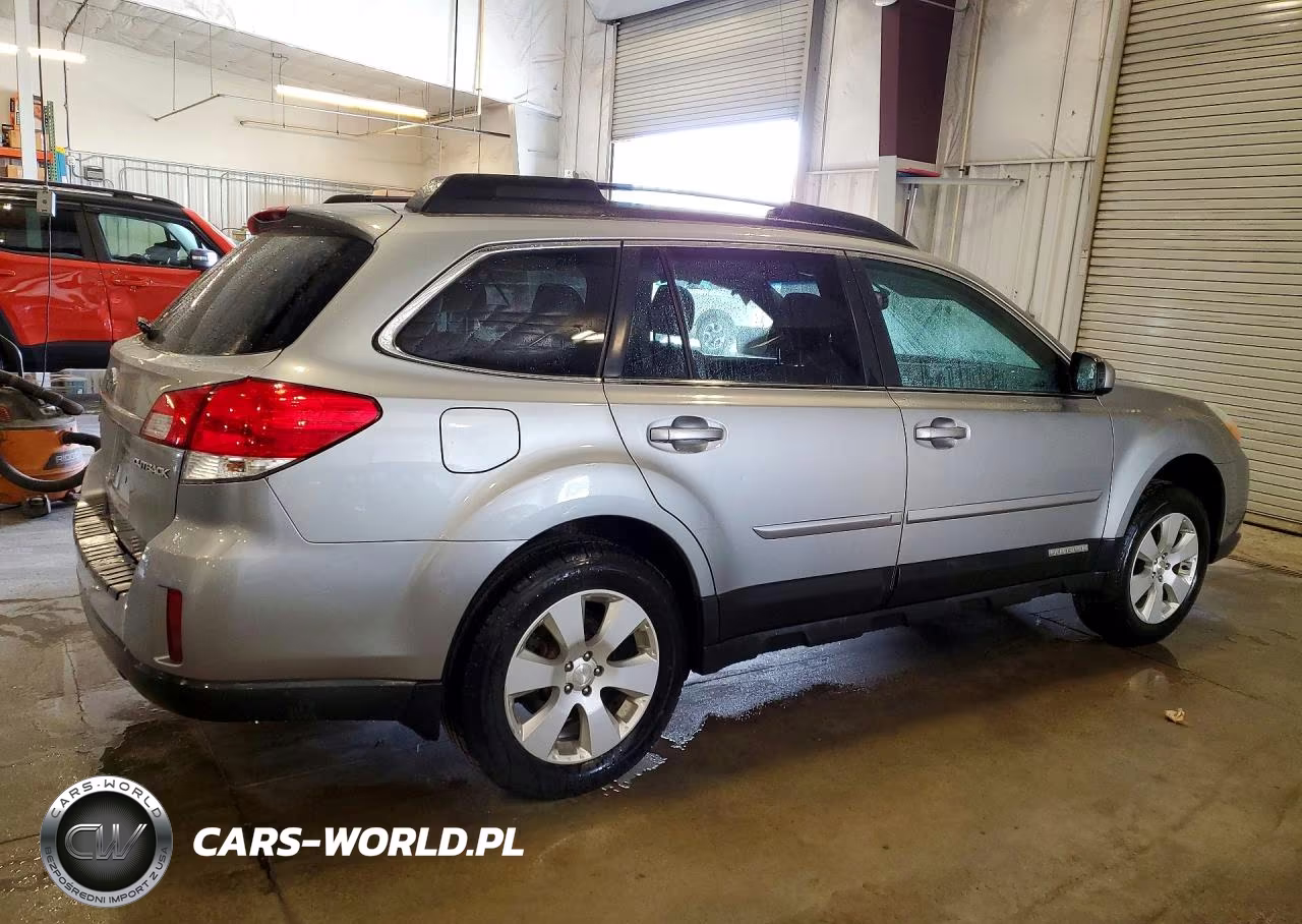 2011 Subaru Outback 2.5I Premium VIN:4S4BRCCC5B3414328 - 3