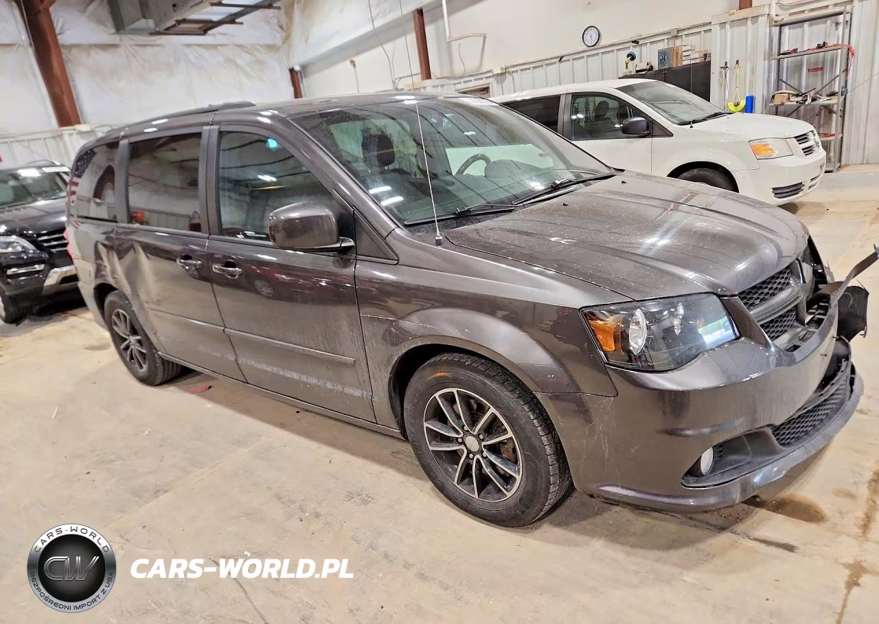 2017 Dodge Grand Caravan Gt VIN:2C4RDGEG9HR557839 - 4