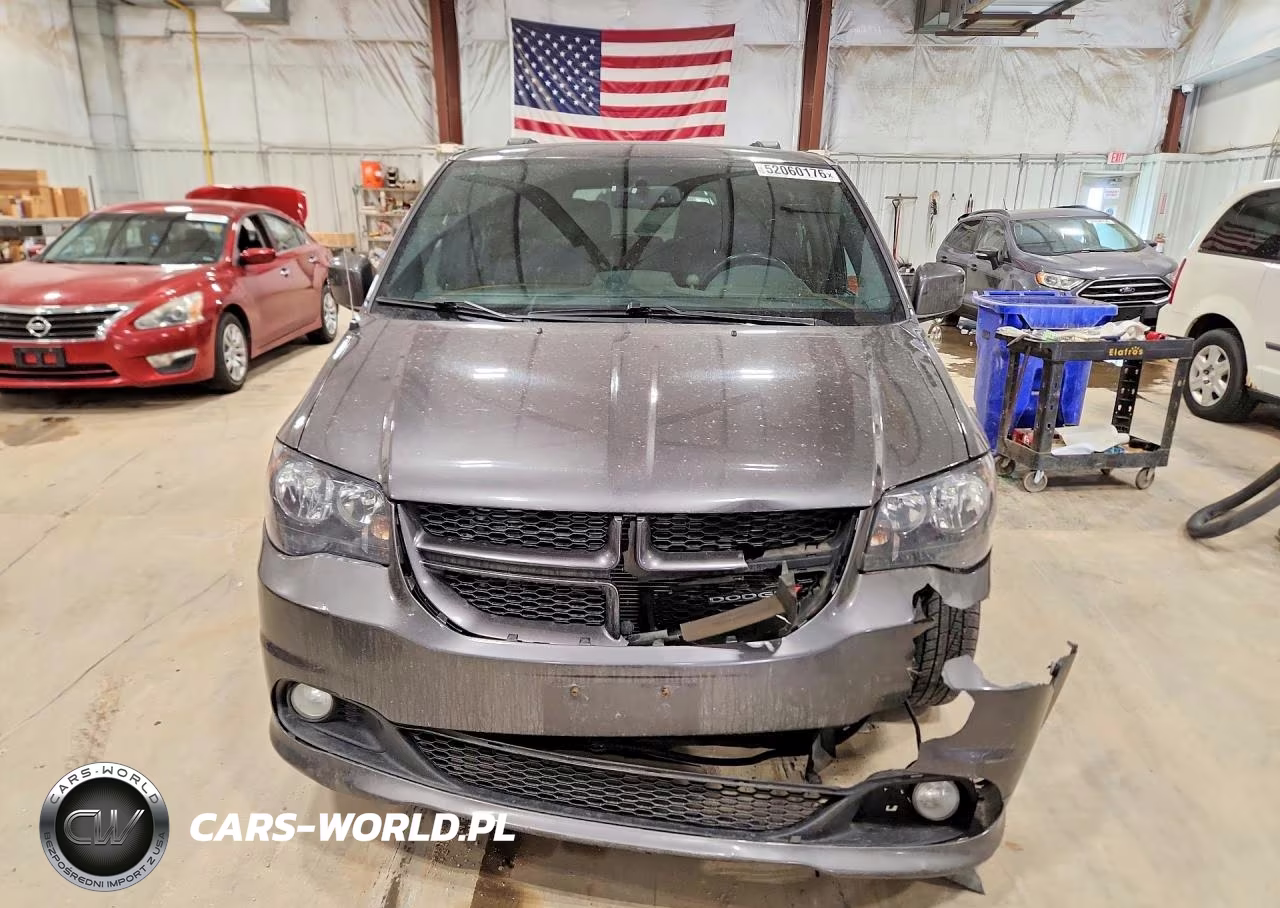 2017 Dodge Grand Caravan Gt VIN:2C4RDGEG9HR557839 - 5