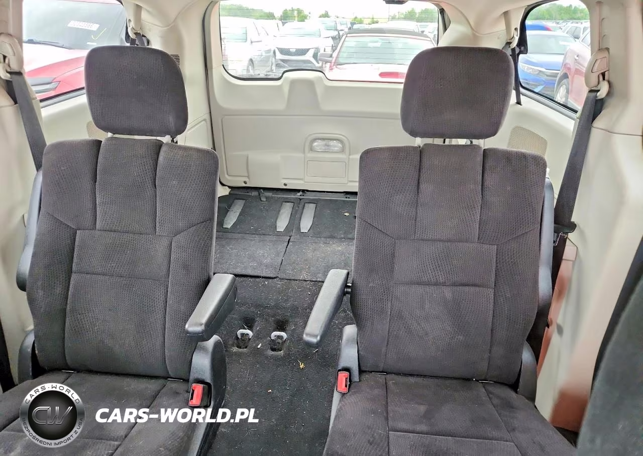 2011 Dodge Grand Caravan Mainstreet VIN:2D4RN3DG2BR729064 - 10
