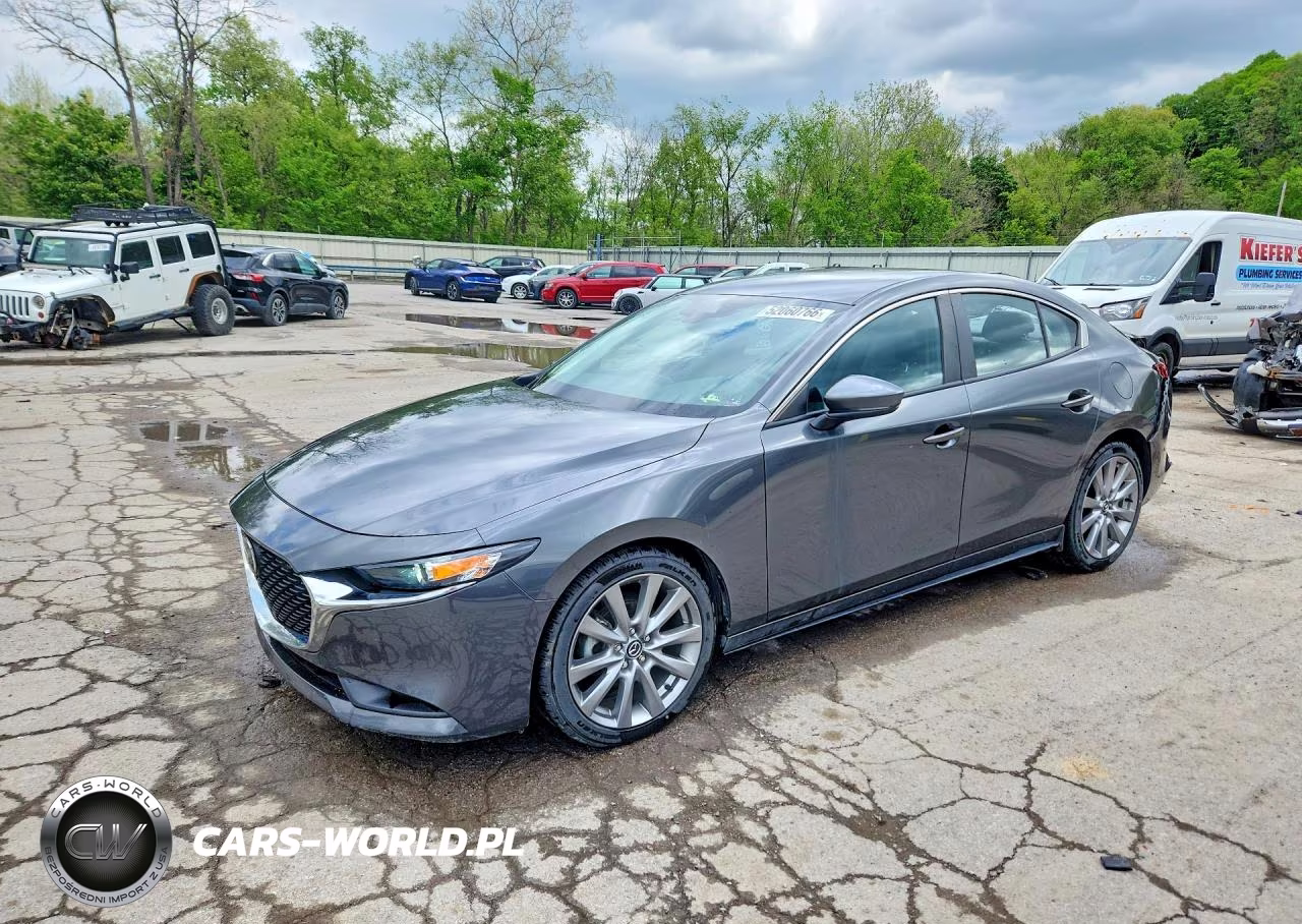 2023 Mazda 3 Select