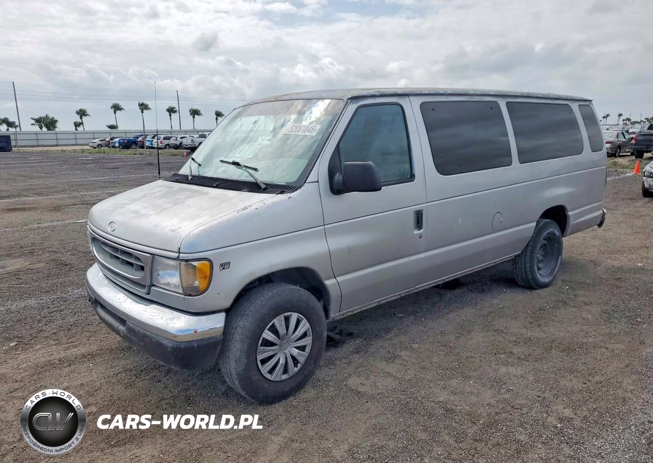 2002 Ford Econoline E350 Super Duty Wagon