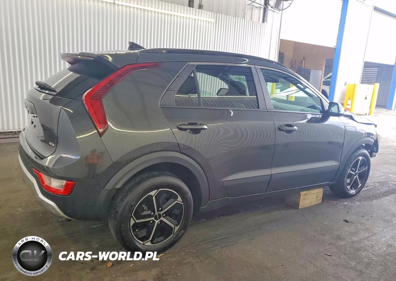 2025 Kia Niro Ex VIN:KNDCR3LE4S5305230 - 3