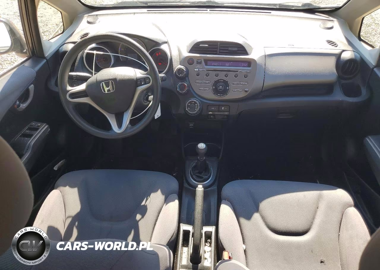 2013 Honda Fit VIN:JHMGE8G31DC018766 - 8