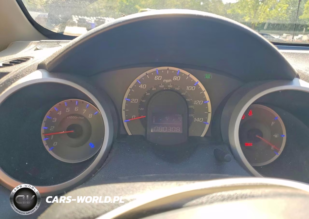 2013 Honda Fit VIN:JHMGE8G31DC018766 - 9