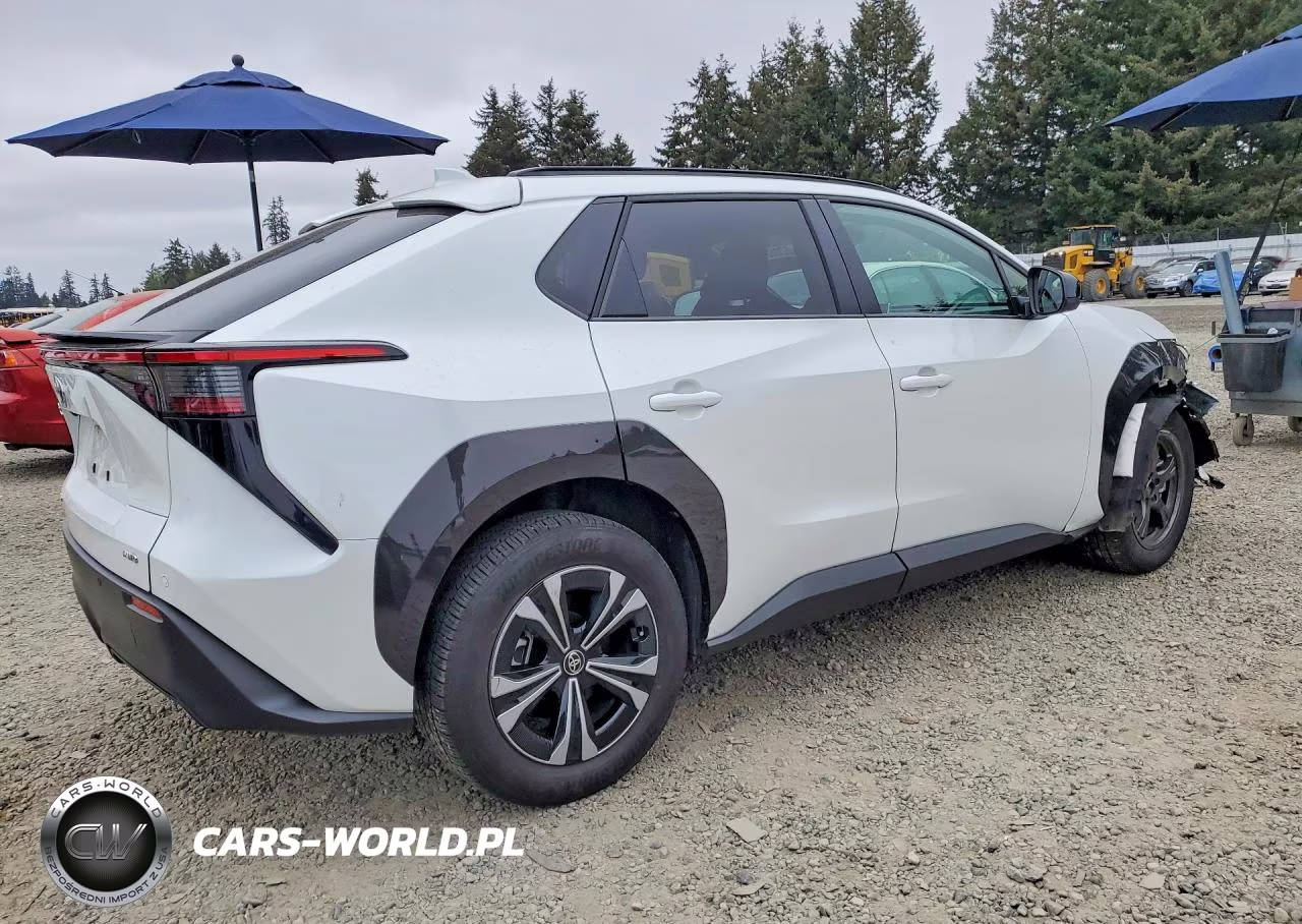 2024 Toyota Bz4X Xle VIN:JTMABACA6RA064723 - 3