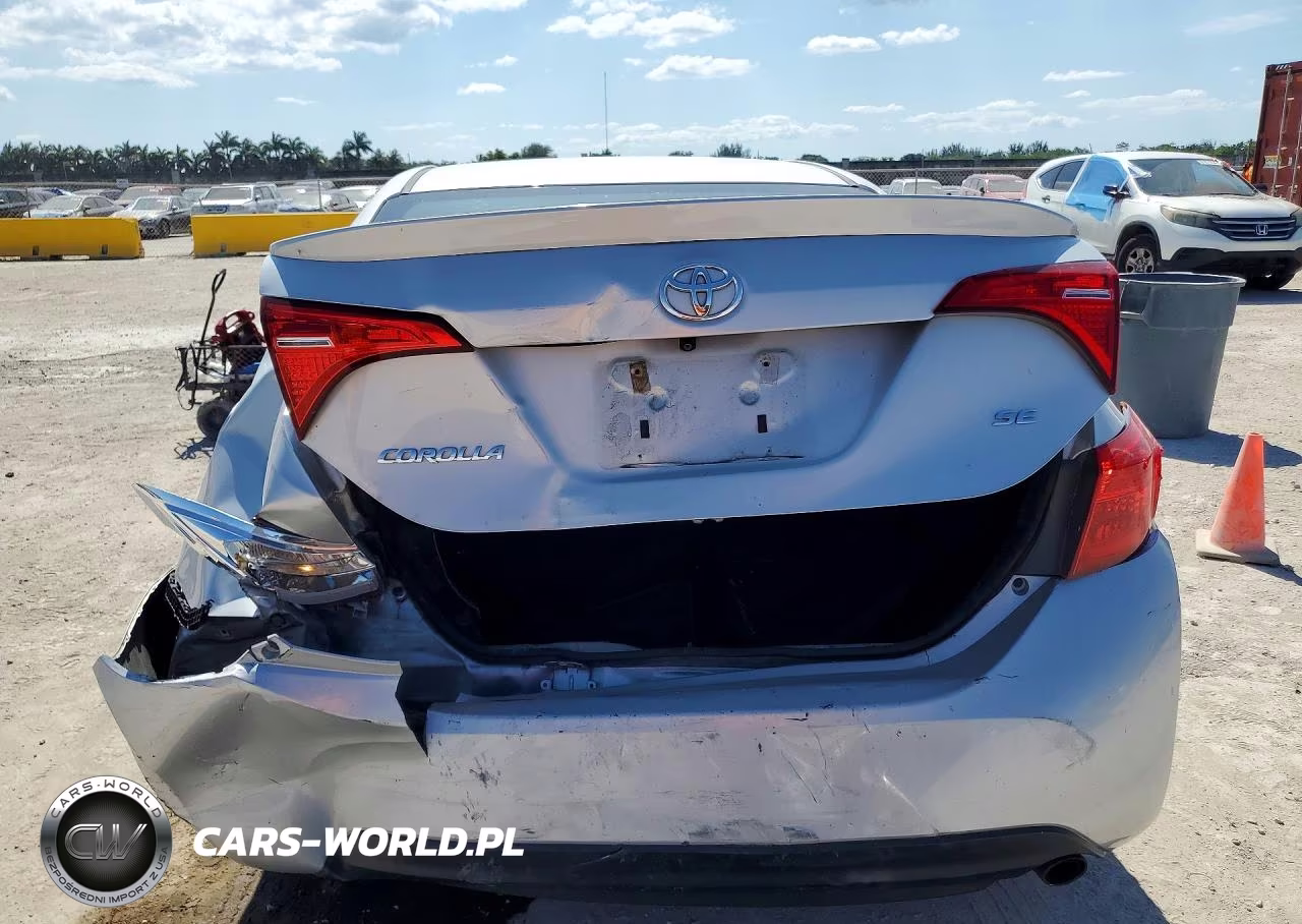 2019 Toyota Corolla Se VIN:2T1BURHE6KC240065 - 6