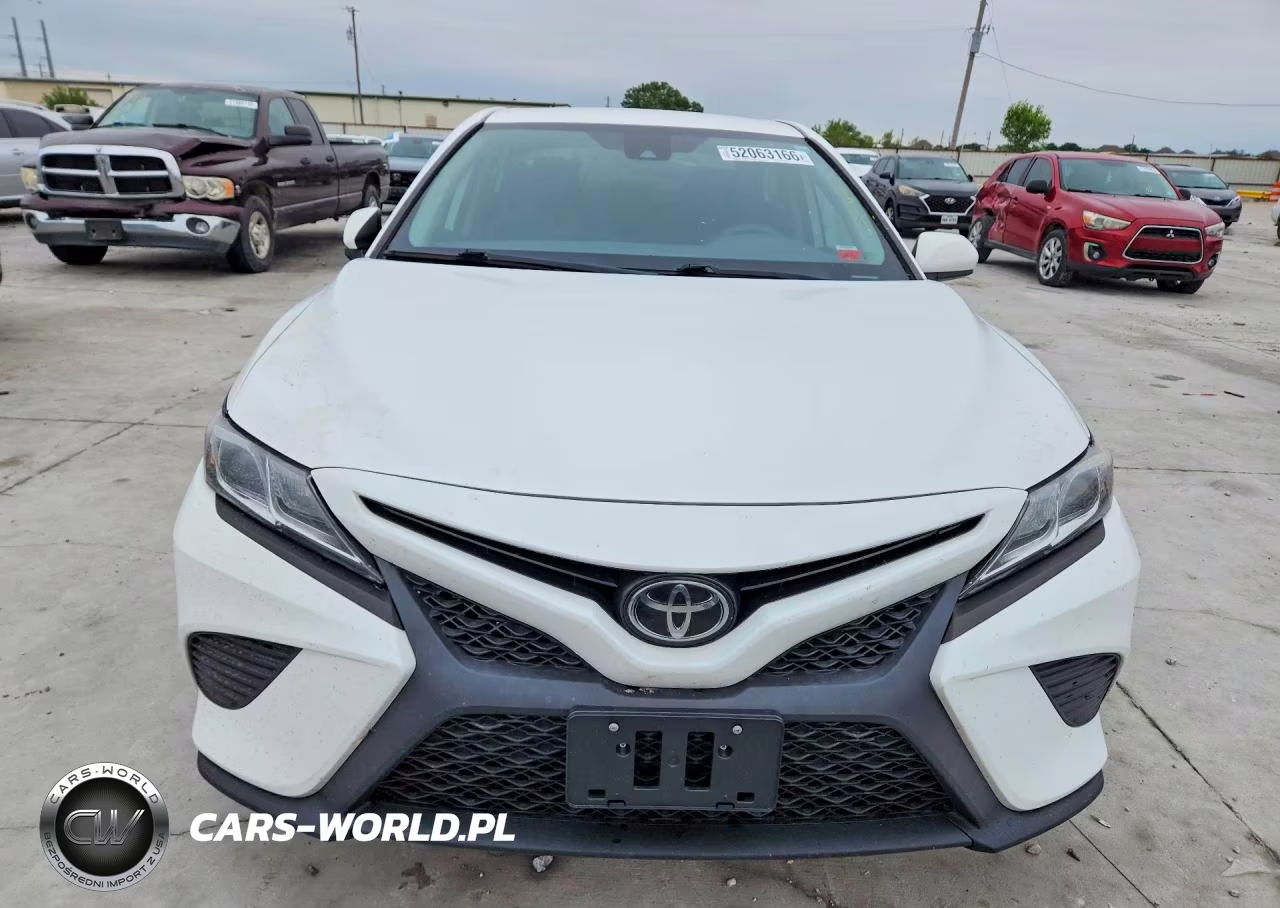 2020 Toyota Camry Se VIN:4T1G11AK6LU986869 - 5