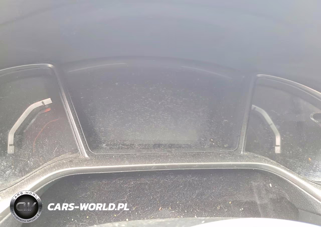2019 Honda Civic Sport Touring VIN:SHHFK7H9XKU201584 - 9